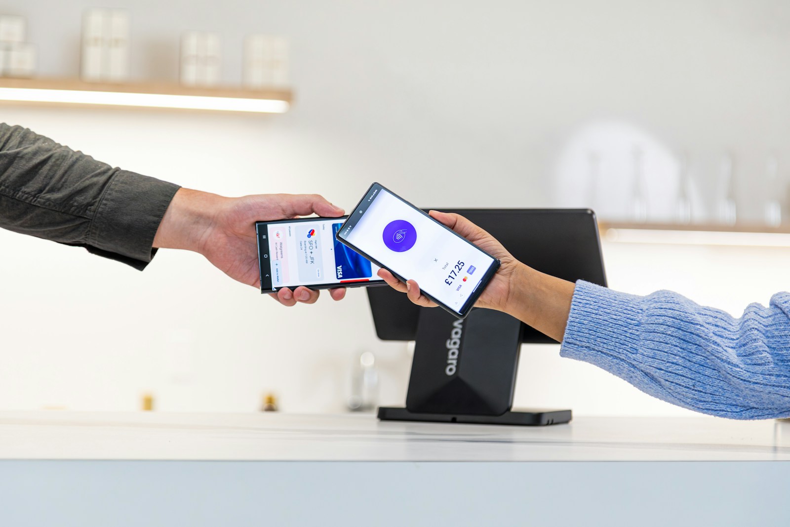スマートフォン決済のイメージ